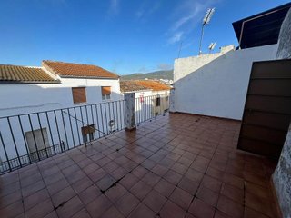 Casa adosada en venta en Villares (Los)