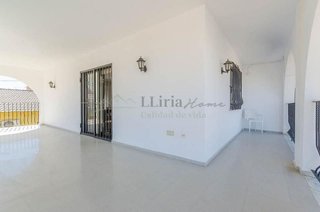 Chalet en venta en Riba-roja de Túria