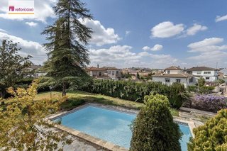 Chalet en venta en Ogíjares