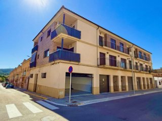 Casa adosada en venta en Santa Margarida i els Monjos