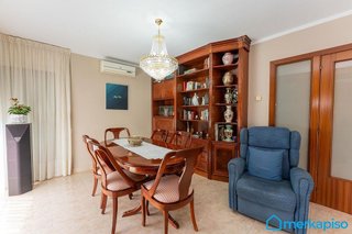 Casa adosada en venta en La Roureda en Viladecans