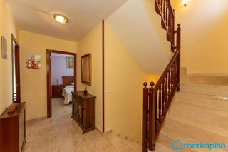 Casa adosada en venta en La Roureda en Viladecans