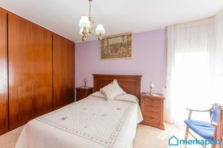 Casa adosada en venta en La Roureda en Viladecans
