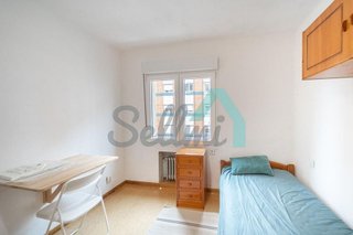 Piso en alquiler en Milán - Pumarín - Teatinos en Oviedo
