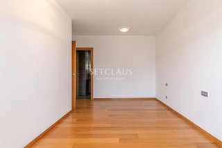 Piso en venta en Port en Badalona