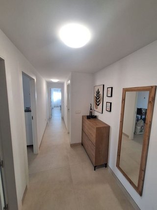 Piso en alquiler en Los Ángeles - Cruz de Caravaca en Almería
