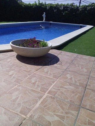 Chalet en venta en Sant Esteve Sesrovires