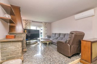 Chalet en venta en Sant Vicenç dels Horts