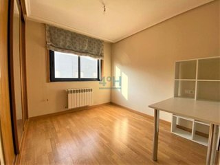 Dúplex en venta en Universidad en Ourense