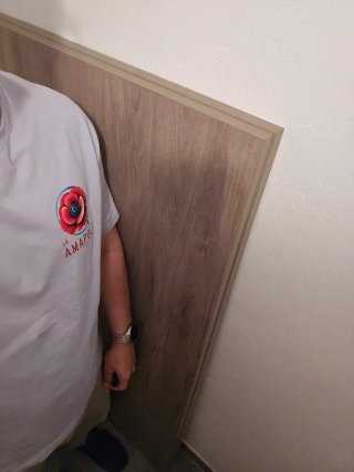 Escritorio de madera montable en Tomares, Sevilla