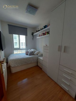 Piso en venta en Cuatro Caminos en Madrid