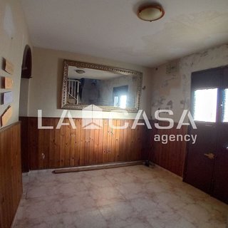 Chalet en venta en La Granja-La Colina-Los Pastores en Algeciras