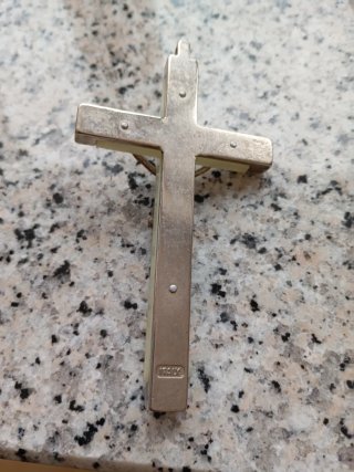 Crucifijo Nácar Plateado hecho en Italia