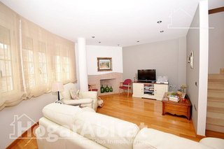 Casa adosada en venta en Cariñena - Carinyena en Villarreal
