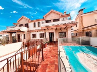 Chalet en venta en Bigastro