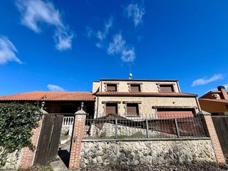 Chalet en venta en Tudela de Duero