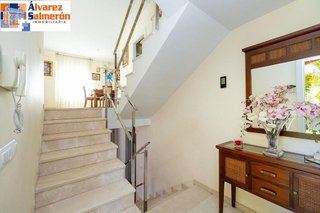 Chalet en venta en Zubia (La)