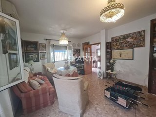 Chalet en venta en Valencina de la Concepción