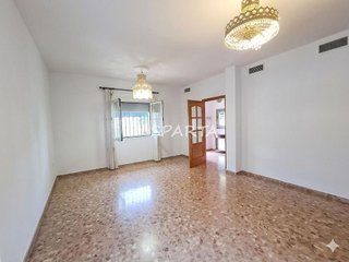 Chalet en venta en Valencina de la Concepción