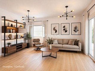 Chalet en venta en Valencina de la Concepción