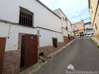 Chalet en venta en Mengíbar