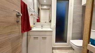 Piso en venta en Fondo en Santa Coloma de Gramanet