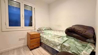 Piso en venta en Fondo en Santa Coloma de Gramanet