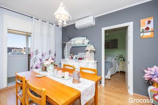 Piso en venta en Les Planes en Hospitalet de Llobregat, L´