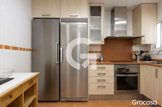 Piso en venta en Les Planes en Hospitalet de Llobregat, L´