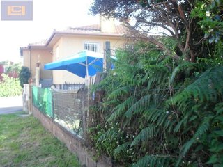 Chalet en venta en Castrelos - Sardoma en Vigo