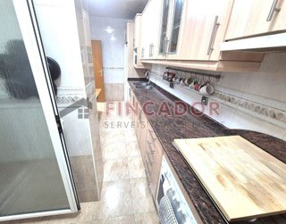Piso en venta en Pubilla Cases en Hospitalet de Llobregat, L´