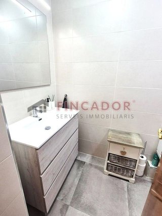 Piso en venta en Pubilla Cases en Hospitalet de Llobregat, L´