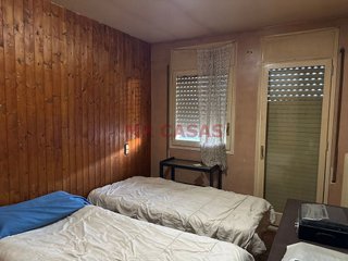 Casa adosada en venta en Centre en Rubí