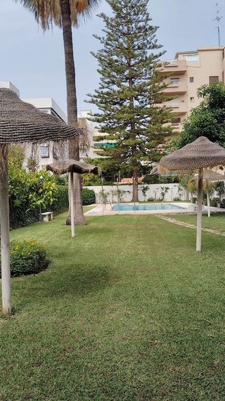 Piso en alquiler en Playa de la Fontanilla en Marbella