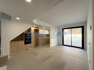 Dúplex en venta en Can Calders - Mas Lluí - Roses Castellbell en Sant Feliu de Llobregat
