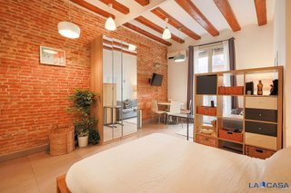 Piso en venta en El Raval en Barcelona