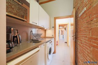 Piso en venta en El Raval en Barcelona