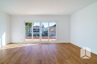 Piso en venta en Lluminetes en Castelldefels