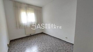 Piso en venta en Badia del Vallès