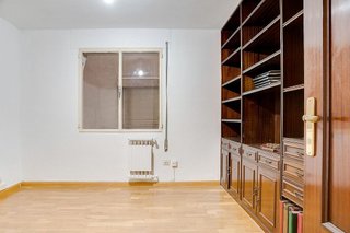 Piso en venta en Sants en Barcelona