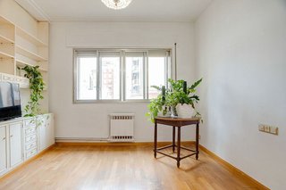 Piso en venta en Sants en Barcelona