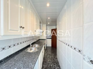 Piso en venta en Artigas - Llefià en Badalona
