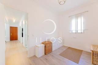 Piso en venta en La Llum en Valencia