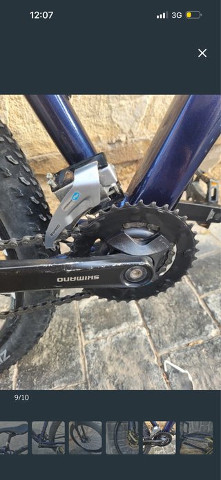 Bicicleta de Montaña Azul y Amarilla