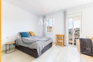 Piso en venta en El Raval en Barcelona