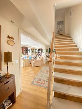 Casa pareada en venta en Ubrique