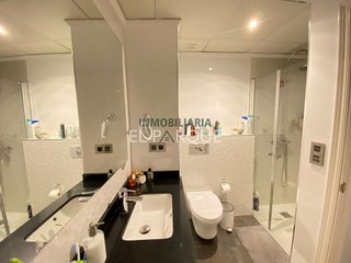 Casa pareada en venta en Ubrique