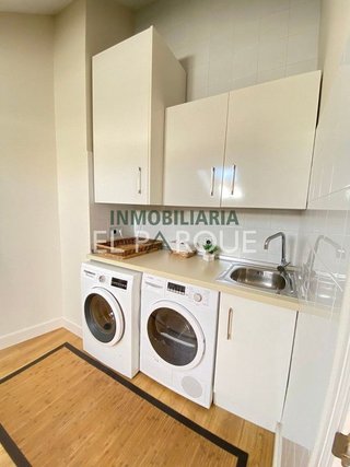 Casa pareada en venta en Ubrique