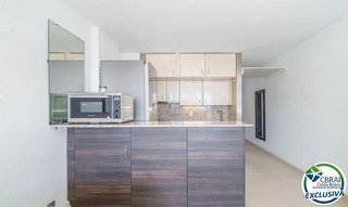 Piso en venta en Salatar en Roses