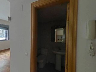 Piso en venta en Numancia en Madrid